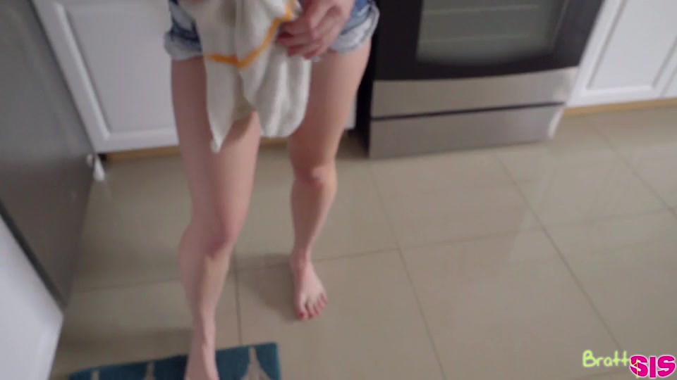 My Step Sisters Sexy Ass – S13-E10 – Katie Kush, Rion King