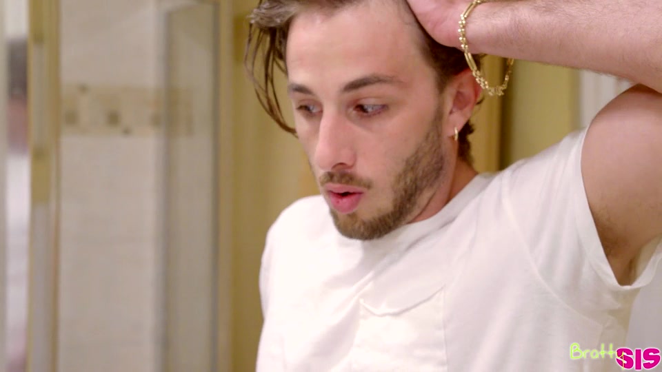 Sharing My Step Sisters Friend – S10-E5 – Kenzie Reeves, Lucas Frost, Vanna Bardot